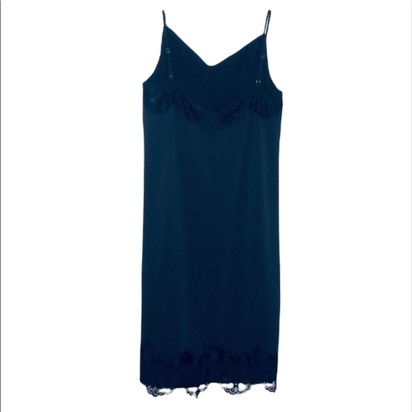 NWT Ella Moss: Medium Lacey Black Sleep Slip - Picture 2 of 3